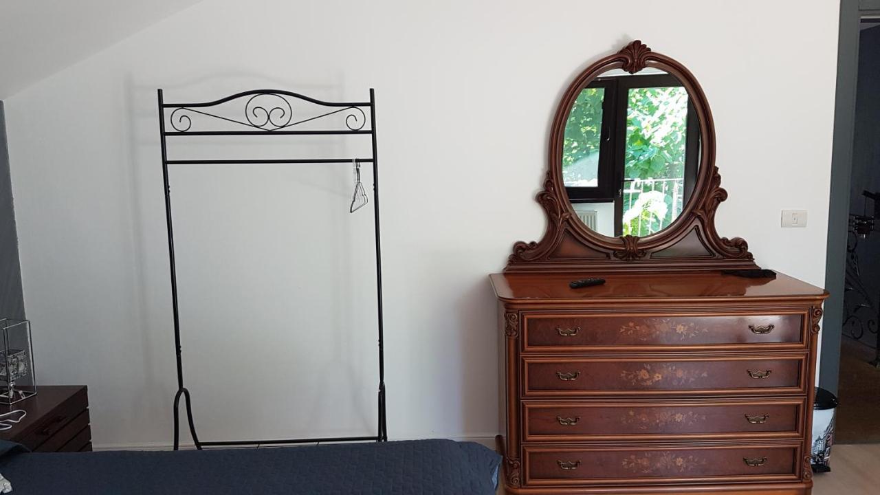 Casa Magnolia Otel Douăzeci şi Trei August Dış mekan fotoğraf